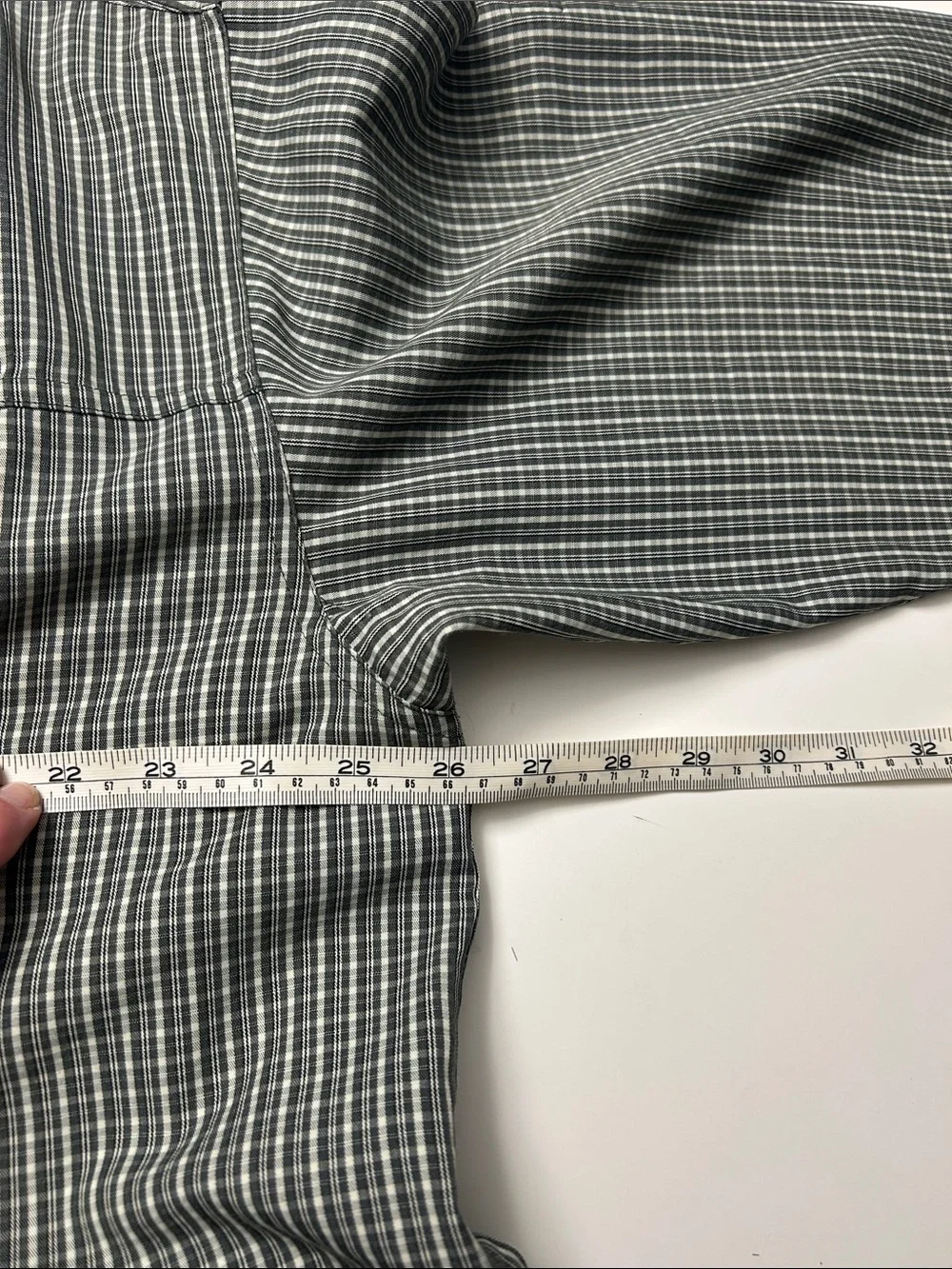The North Face Men’s XL Green and White Plaid Button-Up Shirt